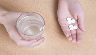 Patients with minor ischemic stroke or high-risk TIA were randomly assigned to receive clopidogrel plus aspirin or aspirin alone. Patients with minor ischemic stroke or high-risk TIA were randomly assigned to receive clopidogrel plus aspirin or aspirin alone.