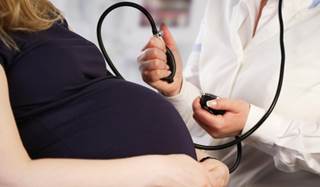 Pregnant women with OSA were older and more likely to be black or smokers. Pregnant women with OSA were older and more likely to be black or smokers.