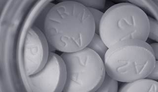 In the 5.2-year follow-up, aspirin reduced all-cause mortality and heart failure hospitalization. In the 5.2-year follow-up, aspirin reduced all-cause mortality and heart failure hospitalization.