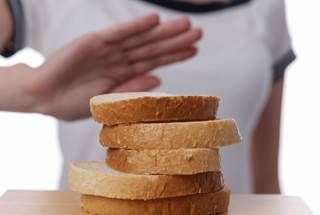 Avoiding gluten may result in a lack of whole grains, which can affect cardiovascular risk. Avoiding gluten may result in a lack of whole grains, which can affect cardiovascular risk.