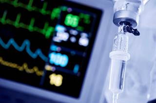 Angiotensin II reduced catecholamine requirements for patients with vasodilatory shock. Angiotensin II reduced catecholamine requirements for patients with vasodilatory shock.