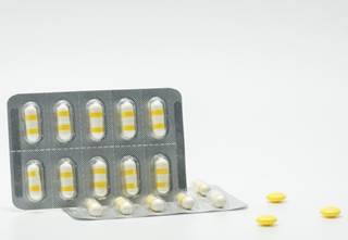 Rates of eclampsia, pulmonary edema, and ICU admission were similar between women who received NSAIDs and those who did not. Rates of eclampsia, pulmonary edema, and ICU admission were similar between women who received NSAIDs and those who did not.