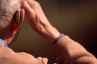 The prevalence of hearing loss in individuals with heart failure was 74.4% vs 63.3% in individuals without heart failure. The prevalence of hearing loss in individuals with heart failure was 74.4% vs 63.3% in individuals without heart failure.