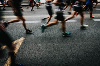 After the races, the serum concentrations of cardiac troponins I and T were significantly higher across running distances. After the races, the serum concentrations of cardiac troponins I and T were significantly higher across running distances.