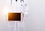 Navigating Social Media Issues in Medical Practice: An Expert Interview Navigating Social Media Issues in Medical Practice: An Expert Interview